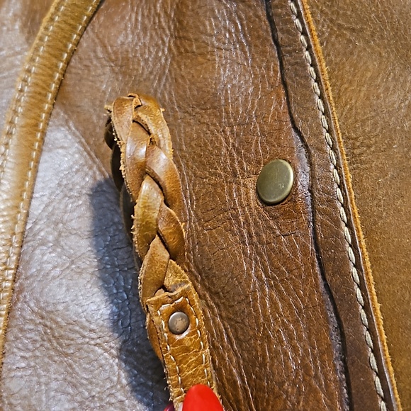 Gorgeous Vintage Roots Bag - Picture 6 of 13